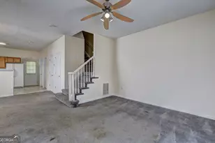 6716 Teresa Ln, Rex, GA 30273 - Photo 8