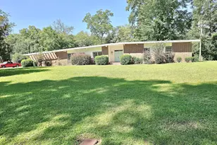 437 Orchard Ln, Sandersville, GA 31082 - Photo 1
