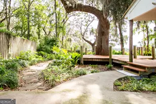 241 Satilla Dr, Brunswick, GA 31523 - Photo 8