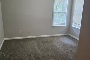 6865 Breeze Dr, Stone Mountain, GA 30087 - Photo 8