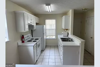 130 Clara Jean Court, Lagrange, GA 30240 - Photo 6