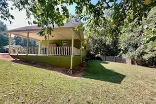 1372 Sir Knights Way, Lawrenceville, GA 30045 - Photo 32