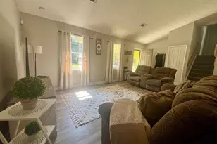 1372 Sir Knights Way, Lawrenceville, GA 30045 - Photo 8