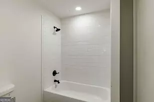 325 Stokes St, Monroe, GA 30655 - Photo 12