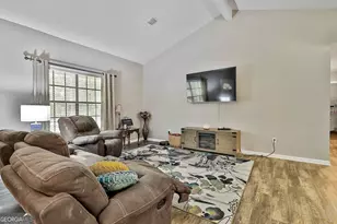 9055 Kelly Ct, Jonesboro, GA 30236 - Photo 8