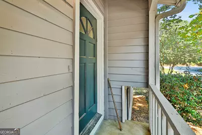 9055 Kelly Court, Jonesboro, GA 30236 - Photo 6