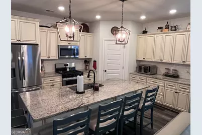 245 Southridge, Senoia, GA 30276 - Photo 8