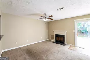 1687 Hunting Creek Dr, Conyers, GA 30013 - Photo 2