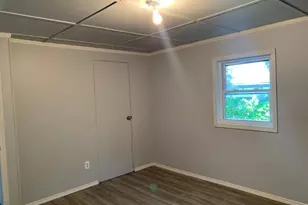 342 Phillips Cir, Royston, GA 30662 - Photo 10