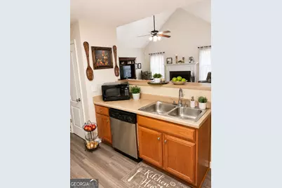 2840 Ellenwood Village Way, Ellenwood, GA 30294 - Photo 16