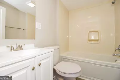 667 Mitchell Drive, Marietta, GA 30066 - Photo 6