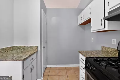 5123 S Woodbridge Trail, Stone Mountain, GA 30088 - Photo 16