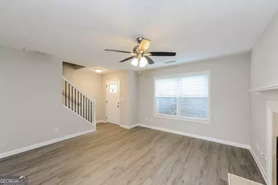 6201 Southport Drive, Flowery Branch, GA 30542 - Photo 10