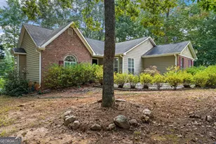 220 Dailey's Plantation Dr, McDonough, GA 30253 - Photo 2