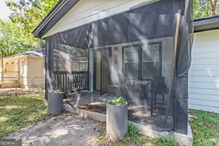 533 Belle St, Griffin, GA 30223 - Photo 8