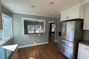 2570 Rocky Springs Dr, Marietta, GA 30062 - Photo 14