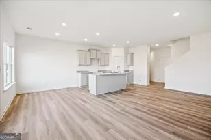 2008 Fall Harvest Dr, Macon, GA 31216 - Photo 4