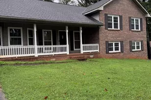 532 Villa Dr SW, Lilburn, GA 30047 - Photo 1