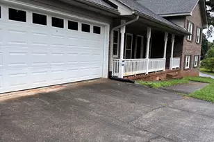 532 Villa Dr SW, Lilburn, GA 30047 - Photo 2