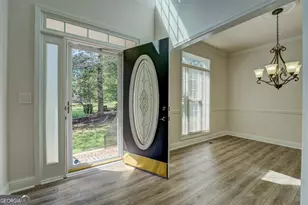 125 Blue Grass Ct, Oxford, GA 30054 - Photo 4