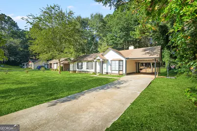 7807 Park Lane, Jonesboro, GA 30236 - Photo 4