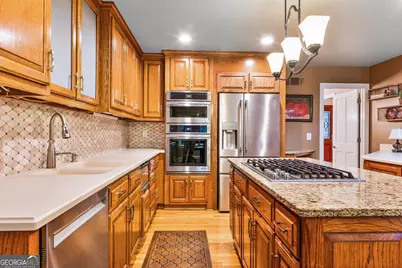 260 Brushy Creek Circle, Jackson, GA 30233 - Photo 8