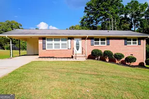 189 Julia Ln, Toccoa, GA 30577 - Photo 1