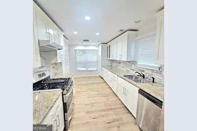 1308 Gates Circle, Atlanta, GA 30316 - Photo 8