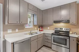 203 Pine St, Zebulon, GA 30295 - Photo 8