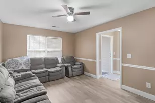 203 Pine St, Zebulon, GA 30295 - Photo 4