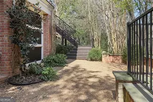 460 Ivy Park Ln NE, Atlanta, GA 30342 - Photo 42