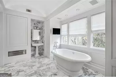 460 Ivy Park Lane NE, Atlanta, GA 30342 - Photo 22