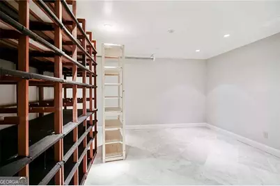 460 Ivy Park Lane NE, Atlanta, GA 30342 - Photo 36