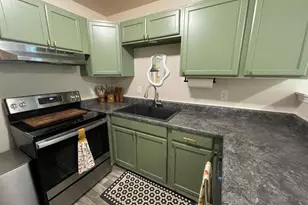 698 Ivy Creek Dr, Nicholson, GA 30565 - Photo 2