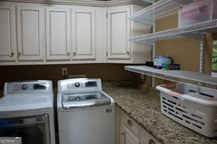 210 Enfield Ln, McDonough, GA 30252 - Photo 14