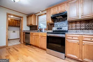 90 Washington St, Bowdon, GA 30108 - Photo 14