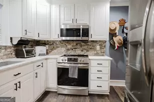 410 Country Kitchen Rd, Barnesville, GA 30204 - Photo 24