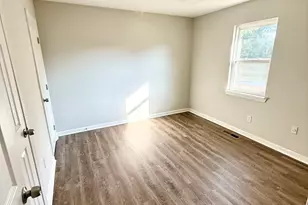 240 Toby Springs Ln, McDonough, GA 30253 - Photo 10