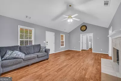 623 Oakwood Lane, Monroe, GA 30655 - Photo 8