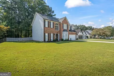 902 Heartwood Circle, Lawrenceville, GA 30043 - Photo 4