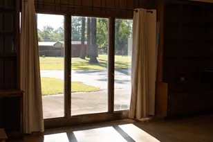 904 Golfview Dr, Waycross, GA 31503 - Photo 12