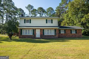 904 Golfview Dr, Waycross, GA 31503 - Photo 2