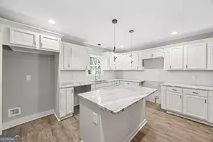 6486 Aquila Dr, Morrow, GA 30260 - Photo 14