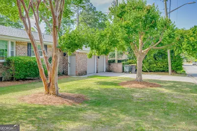 1207 Bacon Park Drive, Savannah, GA 31406 - Photo 2