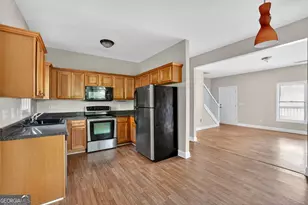 3135 Washington Rd, East Point, GA 30344 - Photo 12