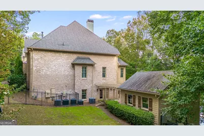 5505 Long Island Drive NW, Sandy Springs, GA 30327 - Photo 70