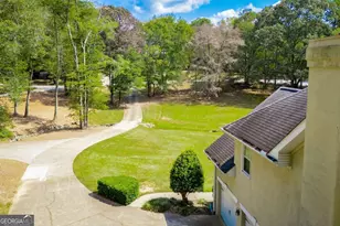 391 Foggy Bottom Dr, Carrollton, GA 30116 - Photo 4