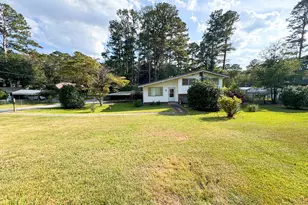 201 S Chilton Crescent, Lagrange, GA 30240 - Photo 2