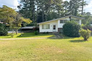 201 S Chilton Crescent, Lagrange, GA 30240 - Photo 1