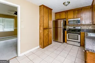 5851 Taylor Creek Dr, Canton, GA 30115 - Photo 6